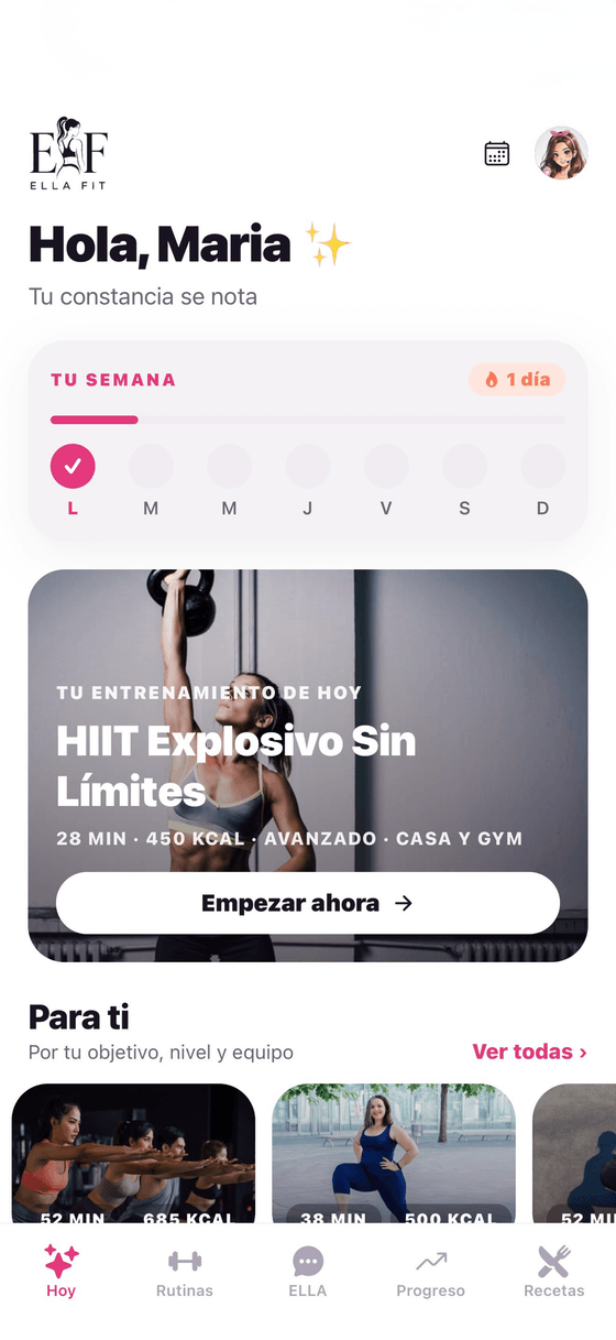 Pantalla de inicio de ELLA FIT con el entrenamiento del día y la racha de la semana